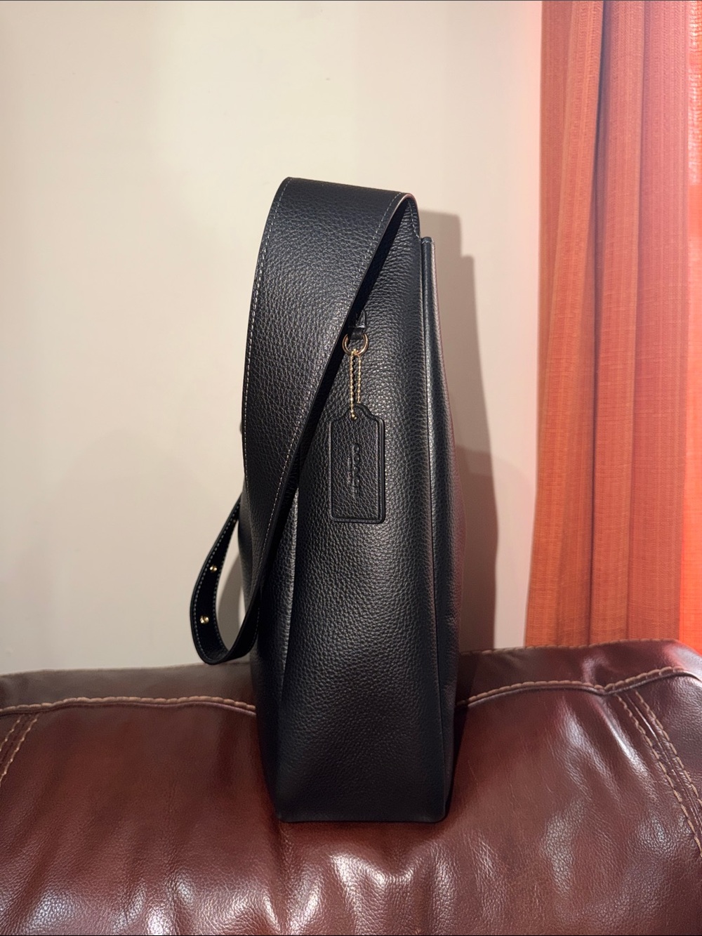 ‼️Coach Large Hadley Black Leather Shoulder Bag - Picture 4 of 12